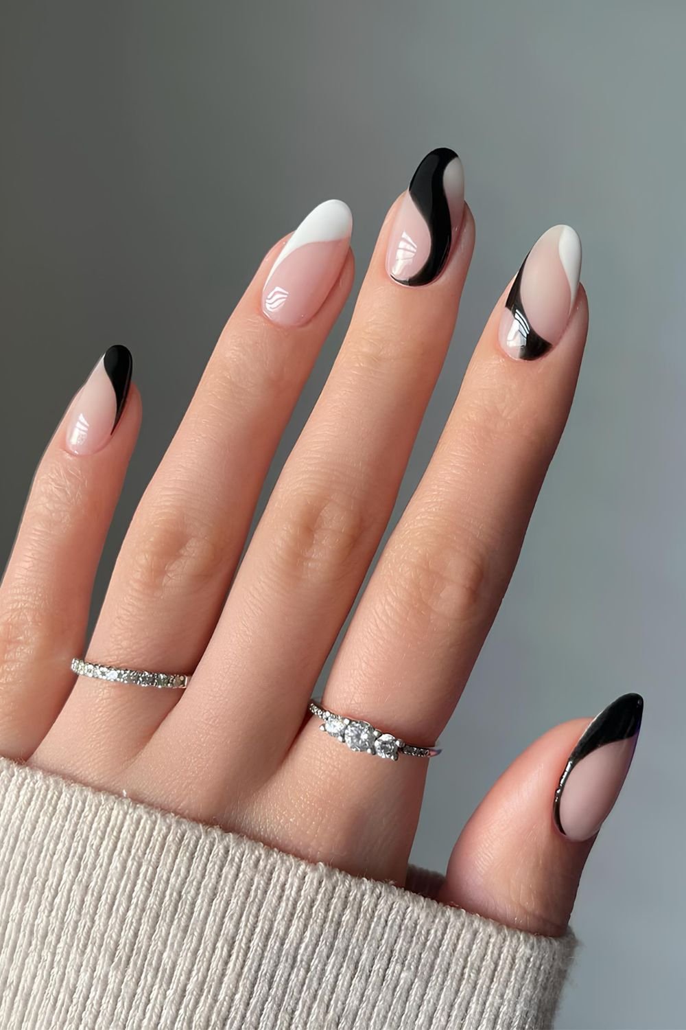 Black and white swirl nails