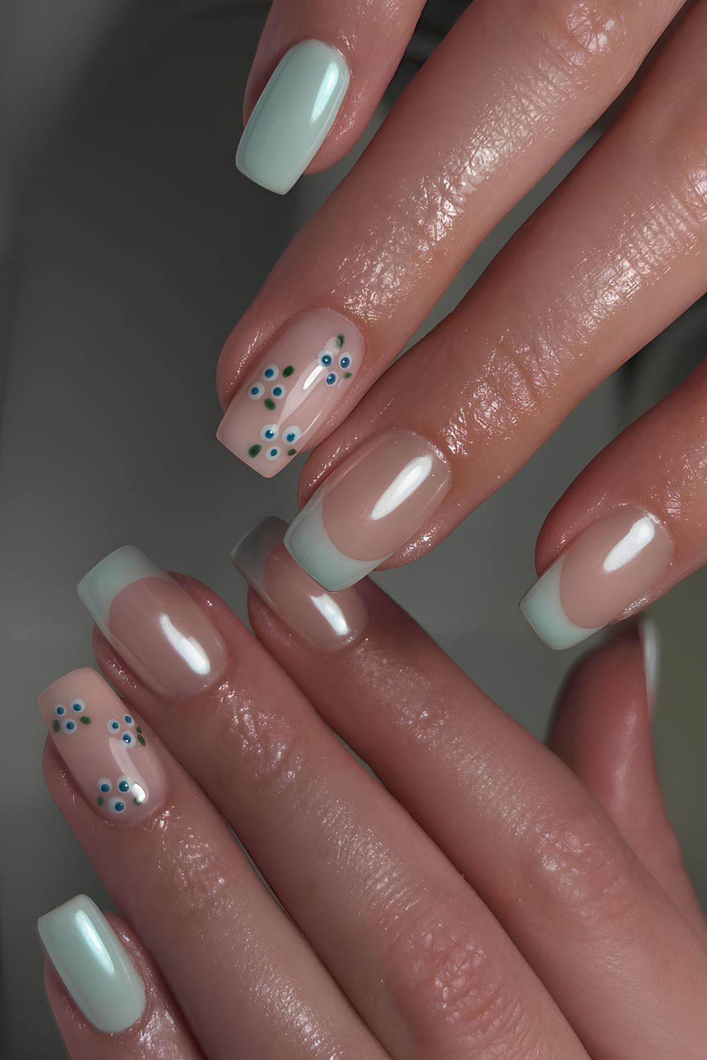 Blue chrome nails with blueberry art