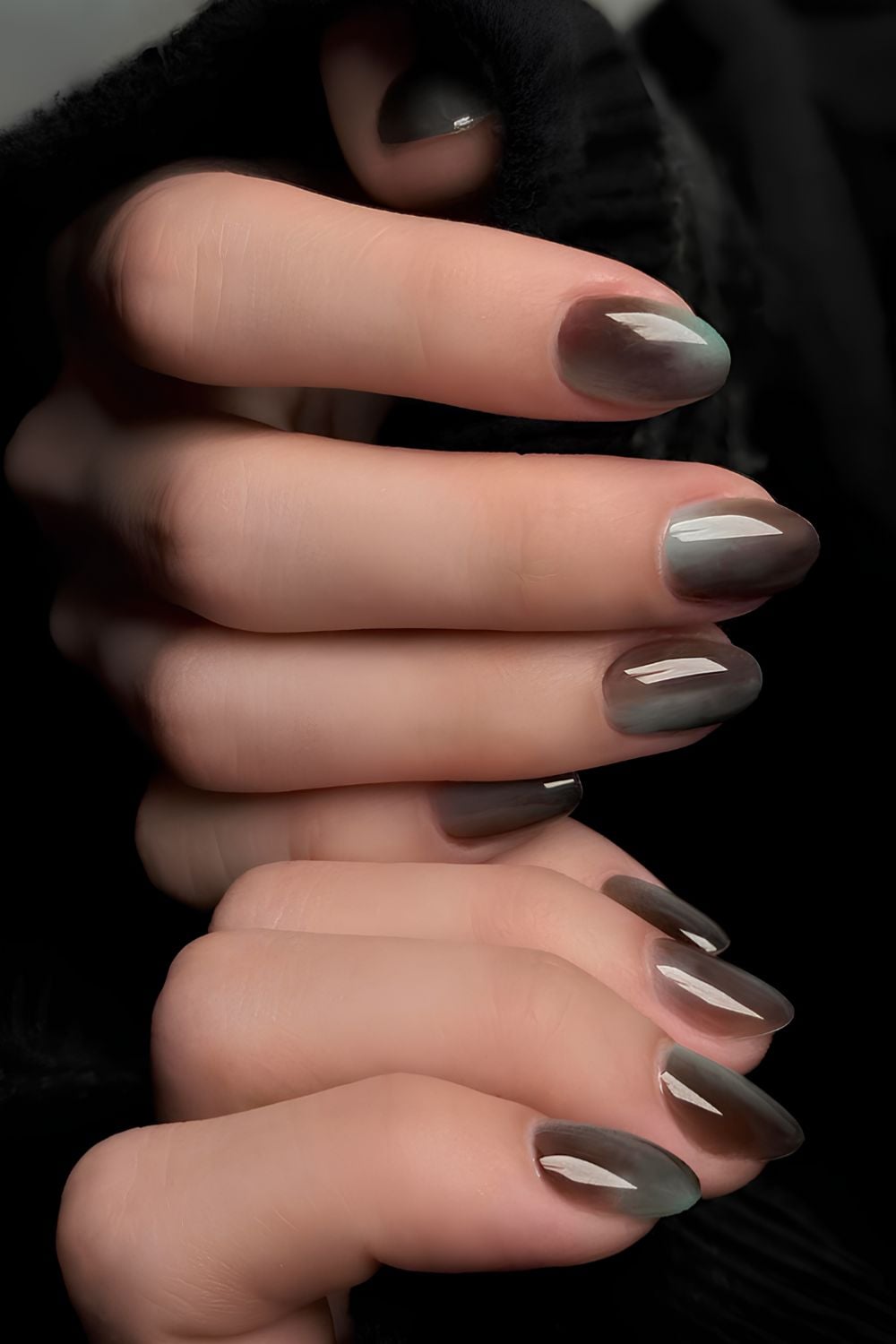 Brown and blue gradient manicure