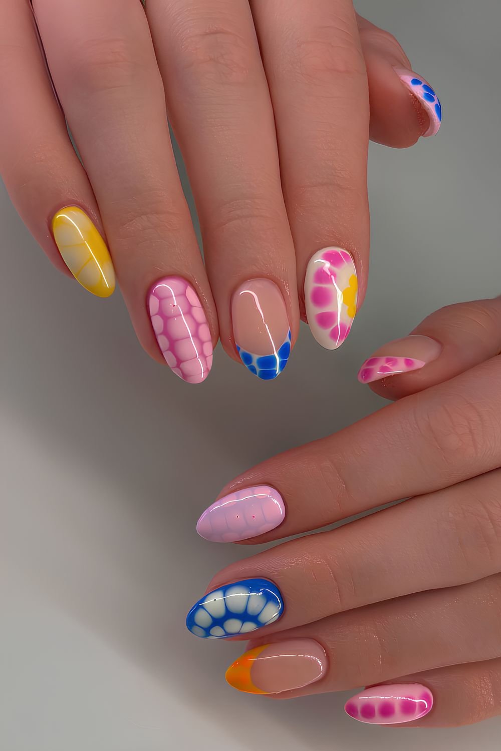 Colorful nails with animal print
