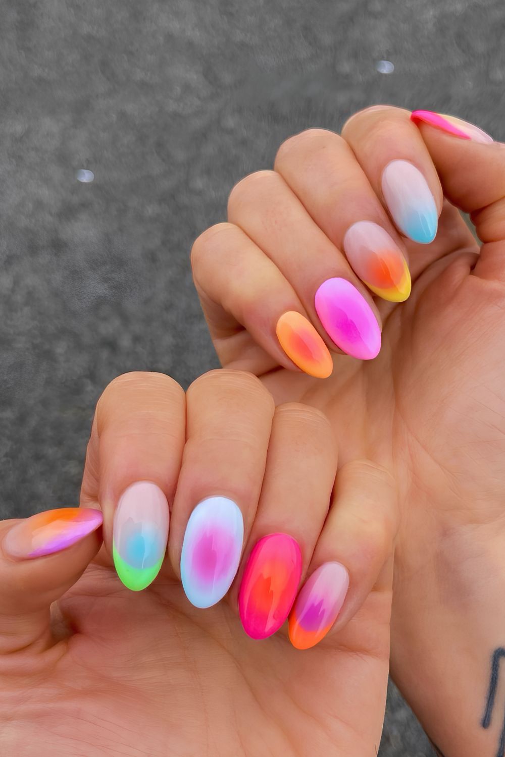 Colorful neon aura mani
