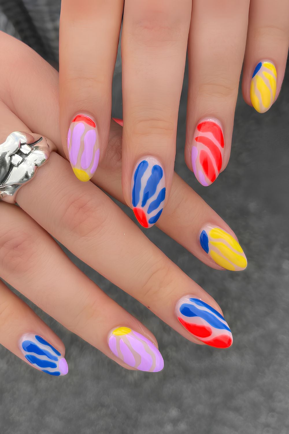 Colorful petal nails