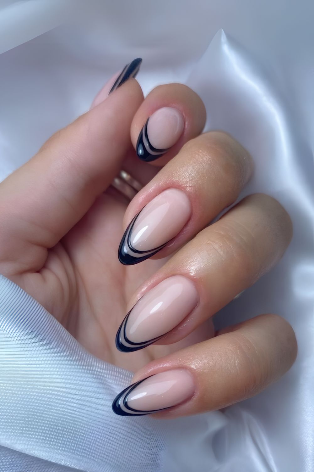Double black French manicure