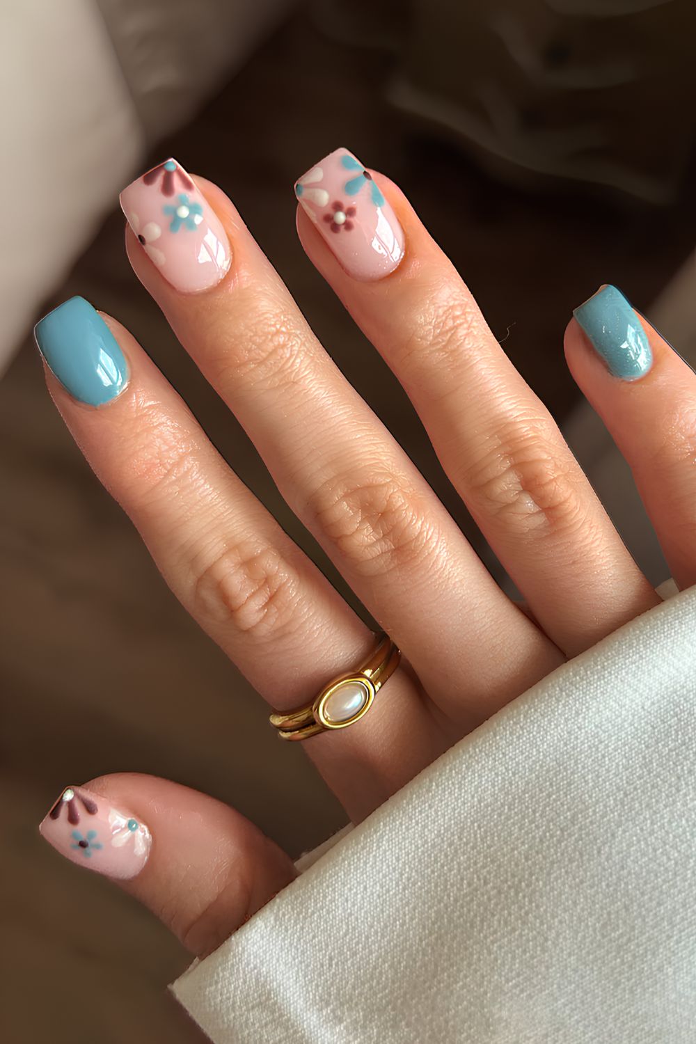 Dusty blue and brown floral nails