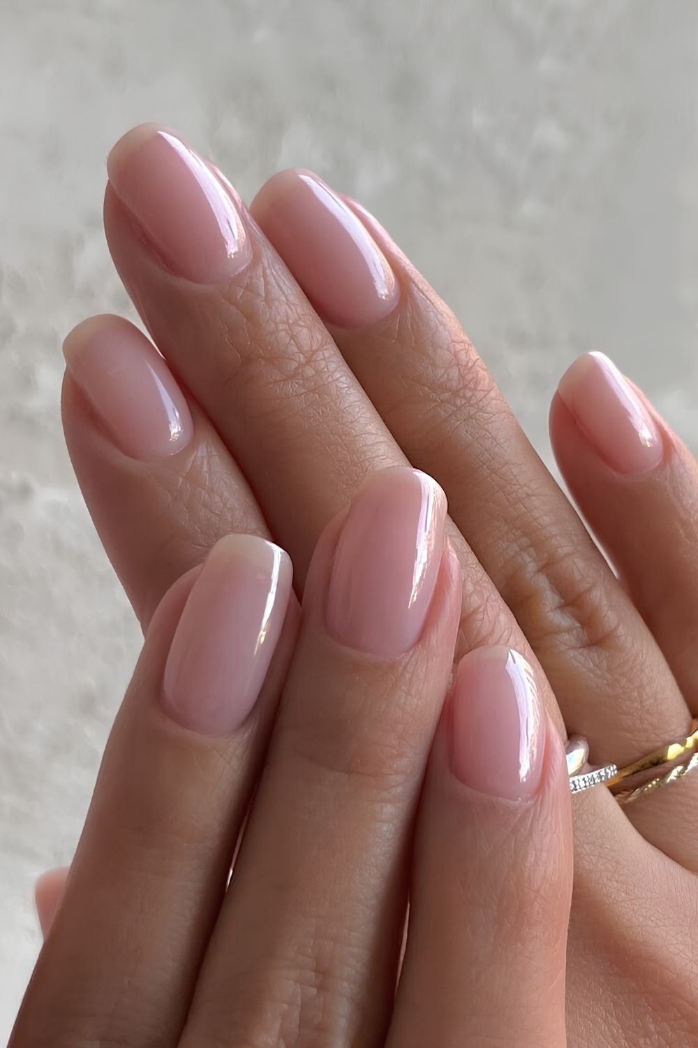Light pink watery nails