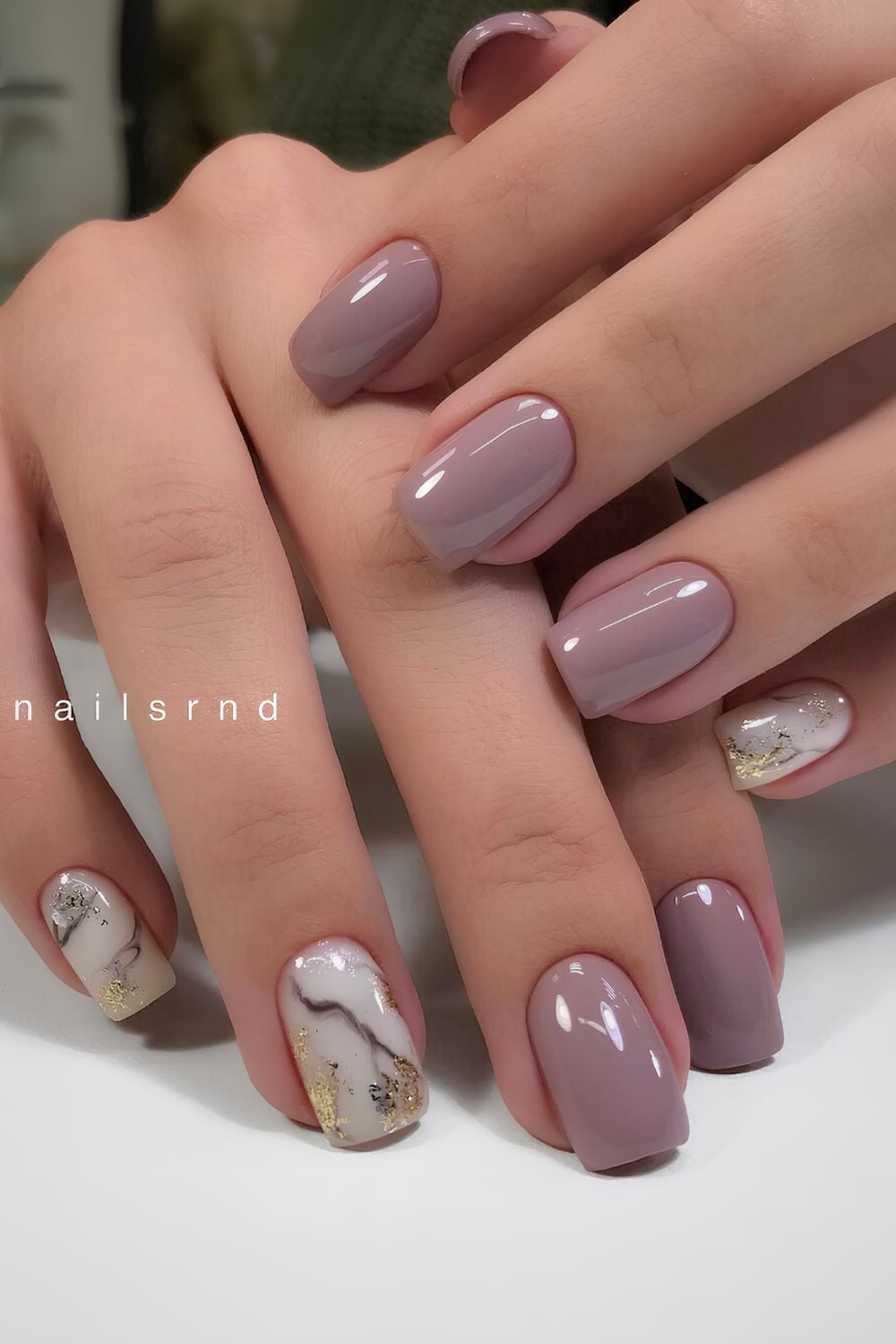 Mauve nails with marble details