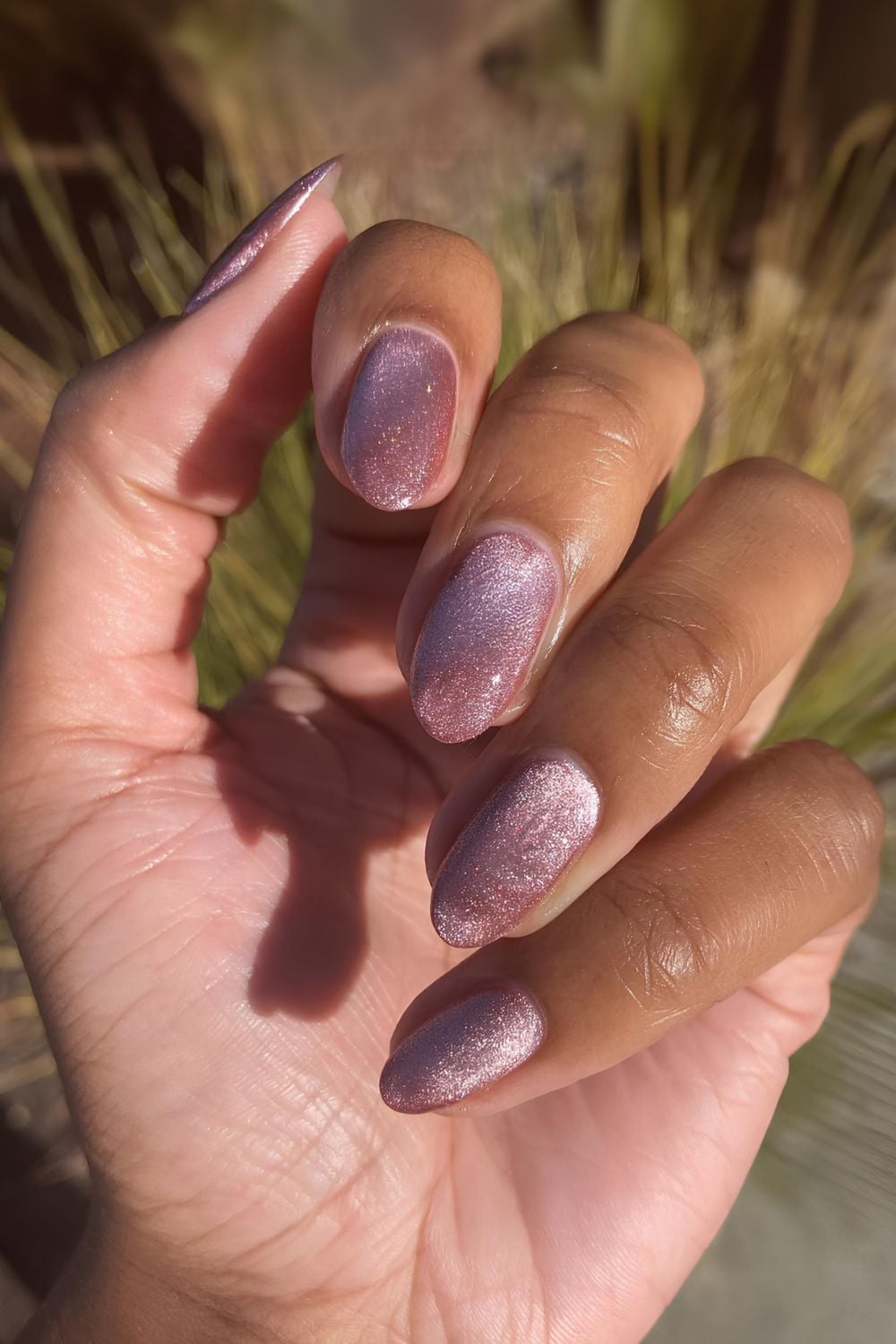 Mauve velvet manicure