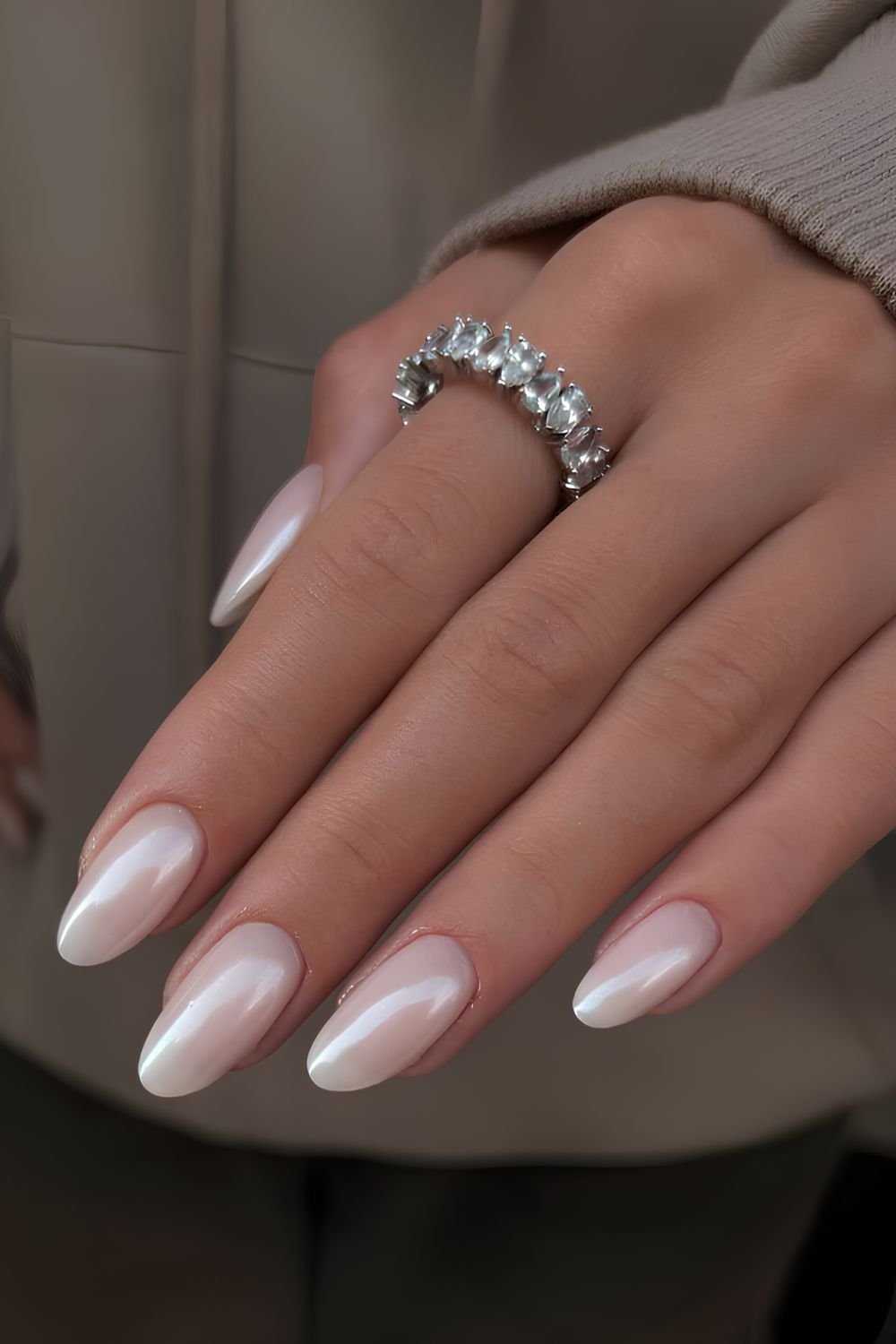 Milky chrome manicure