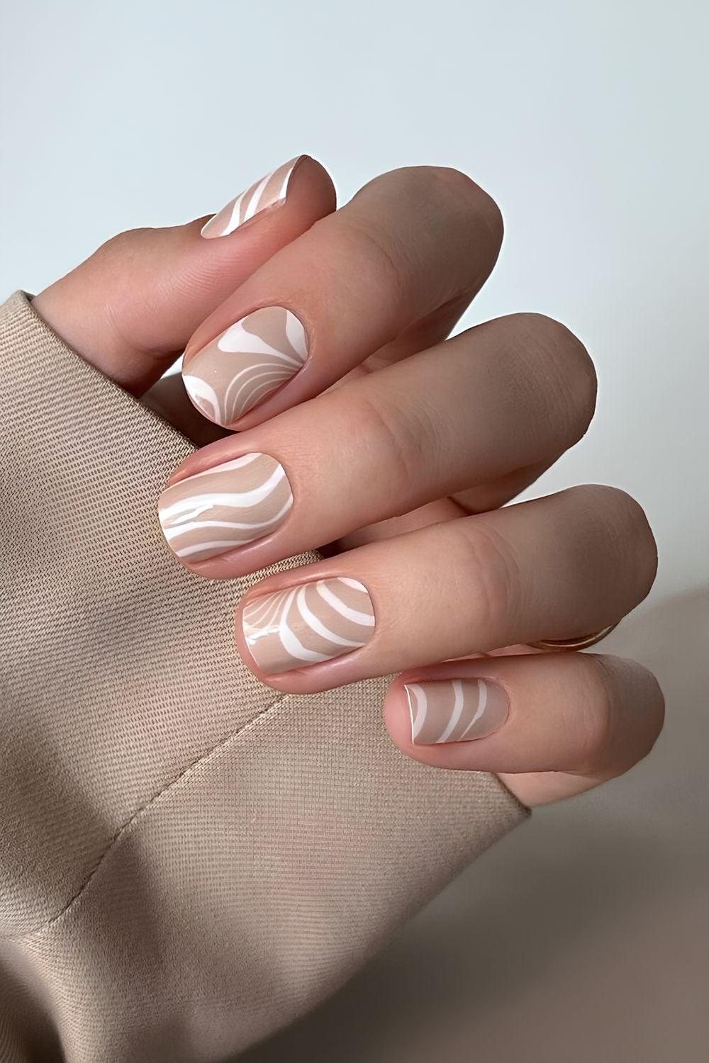 Neutral water marble effect nails