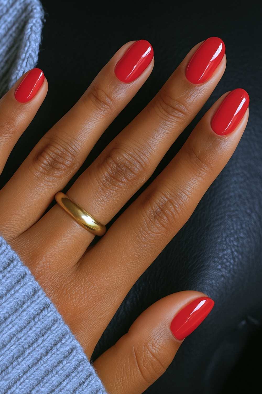 Oval red fall nails
