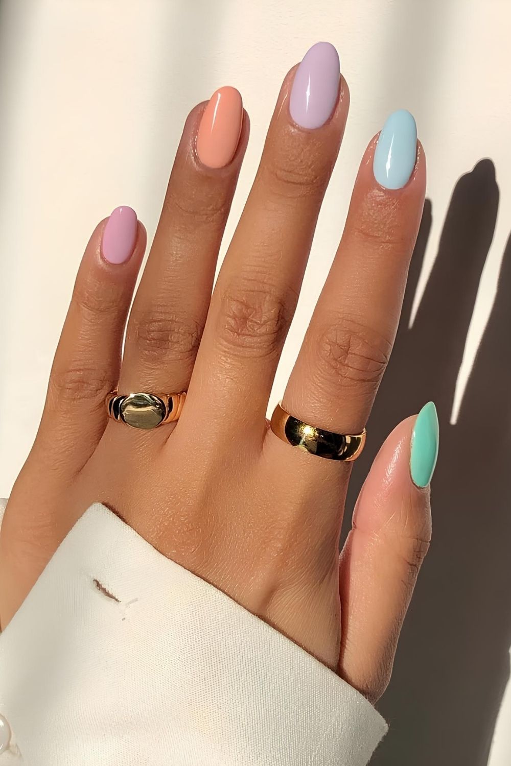 Pastel skittle nails