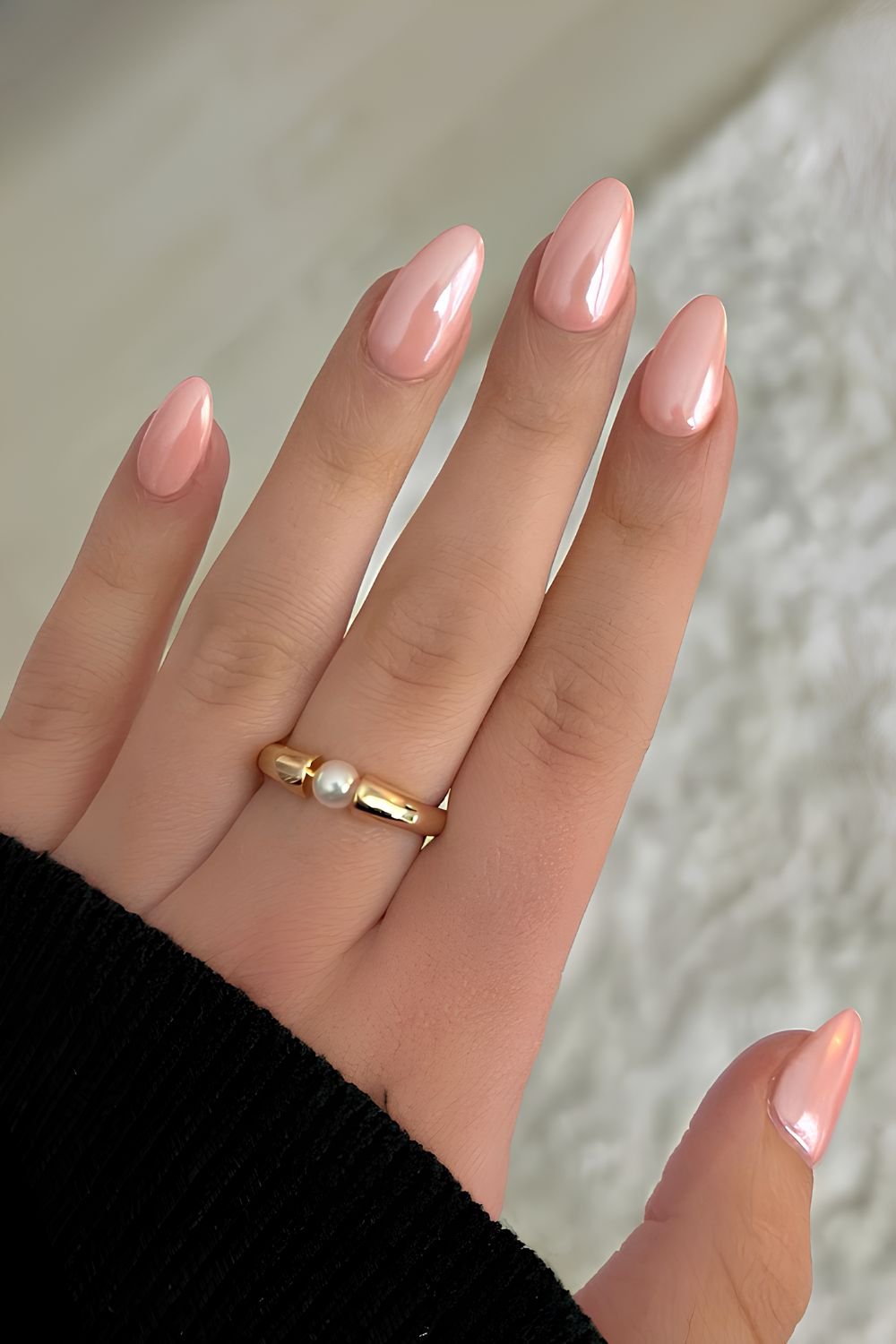Peach fuzz chrome mani