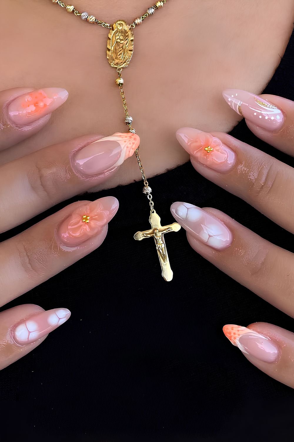 Peach mani with sculpted flowers