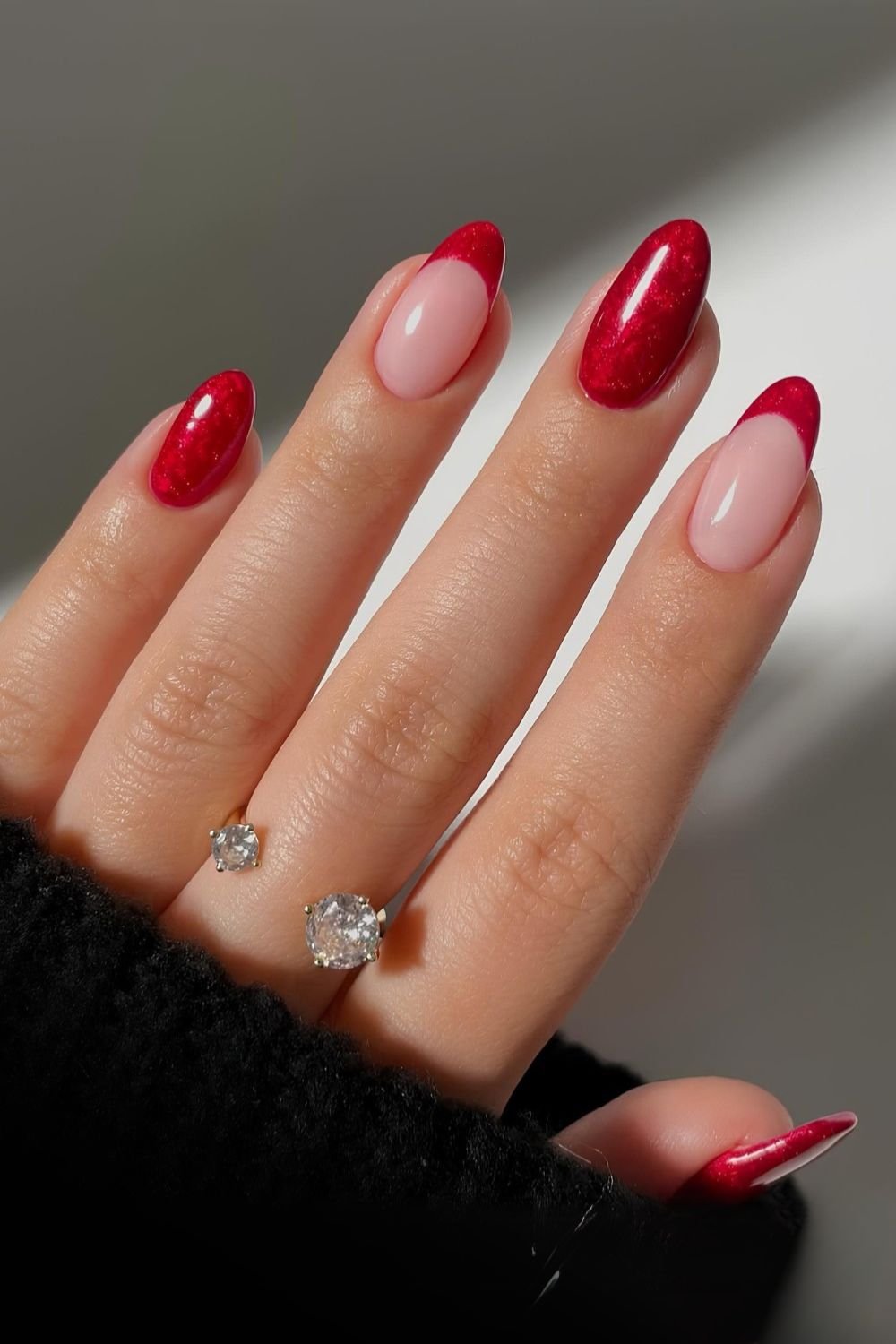 Red mani with pearl swirl finish