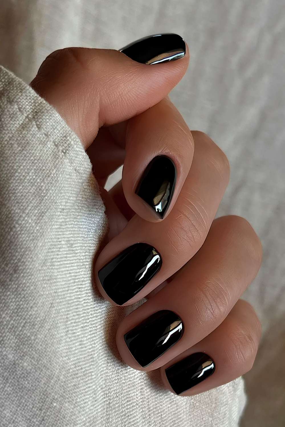 Short and square black manicure