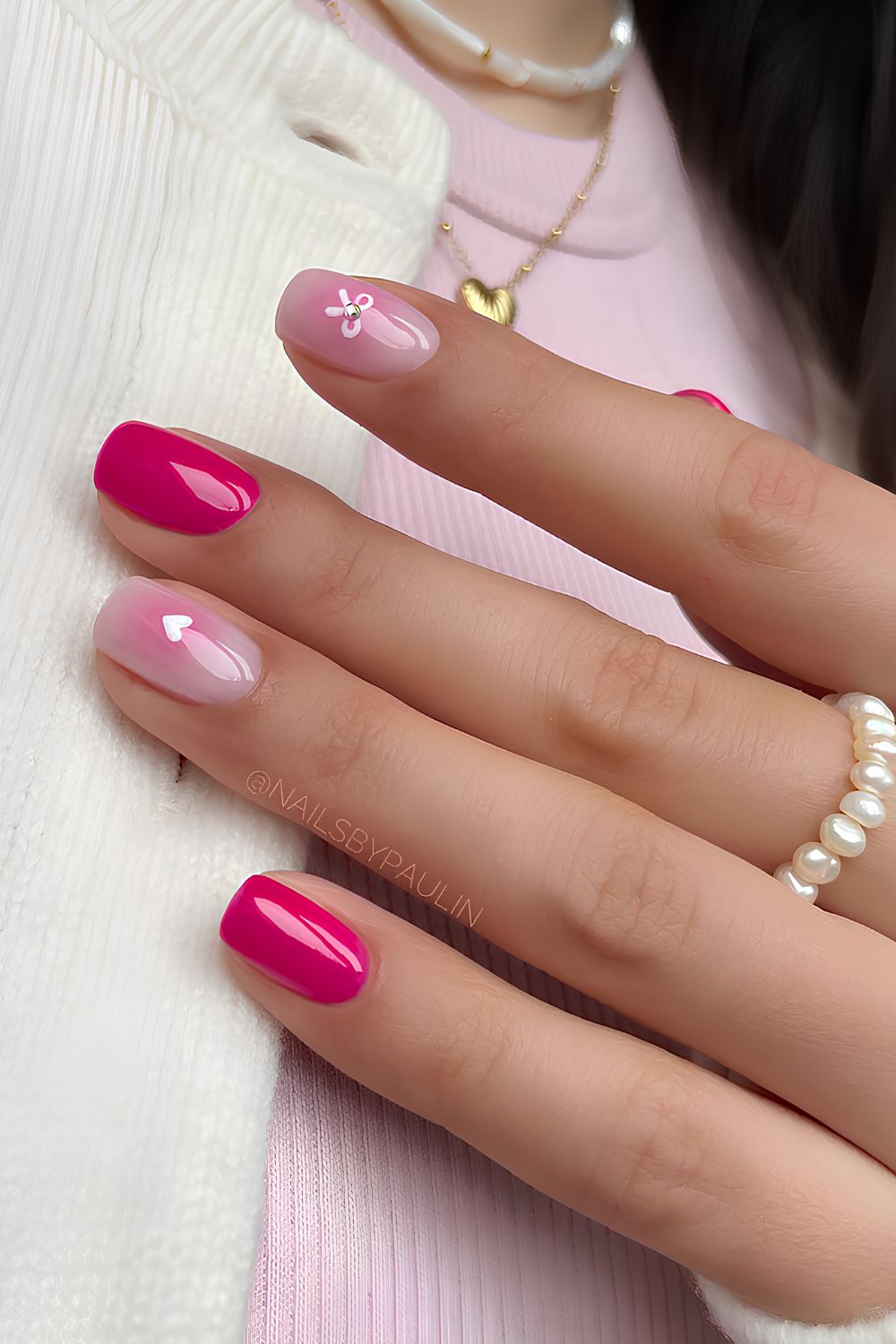 Short pink coquette nails