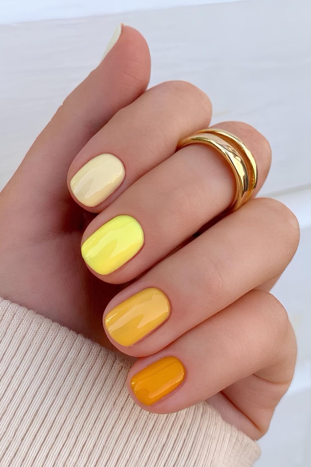 Short yellow skittle nails