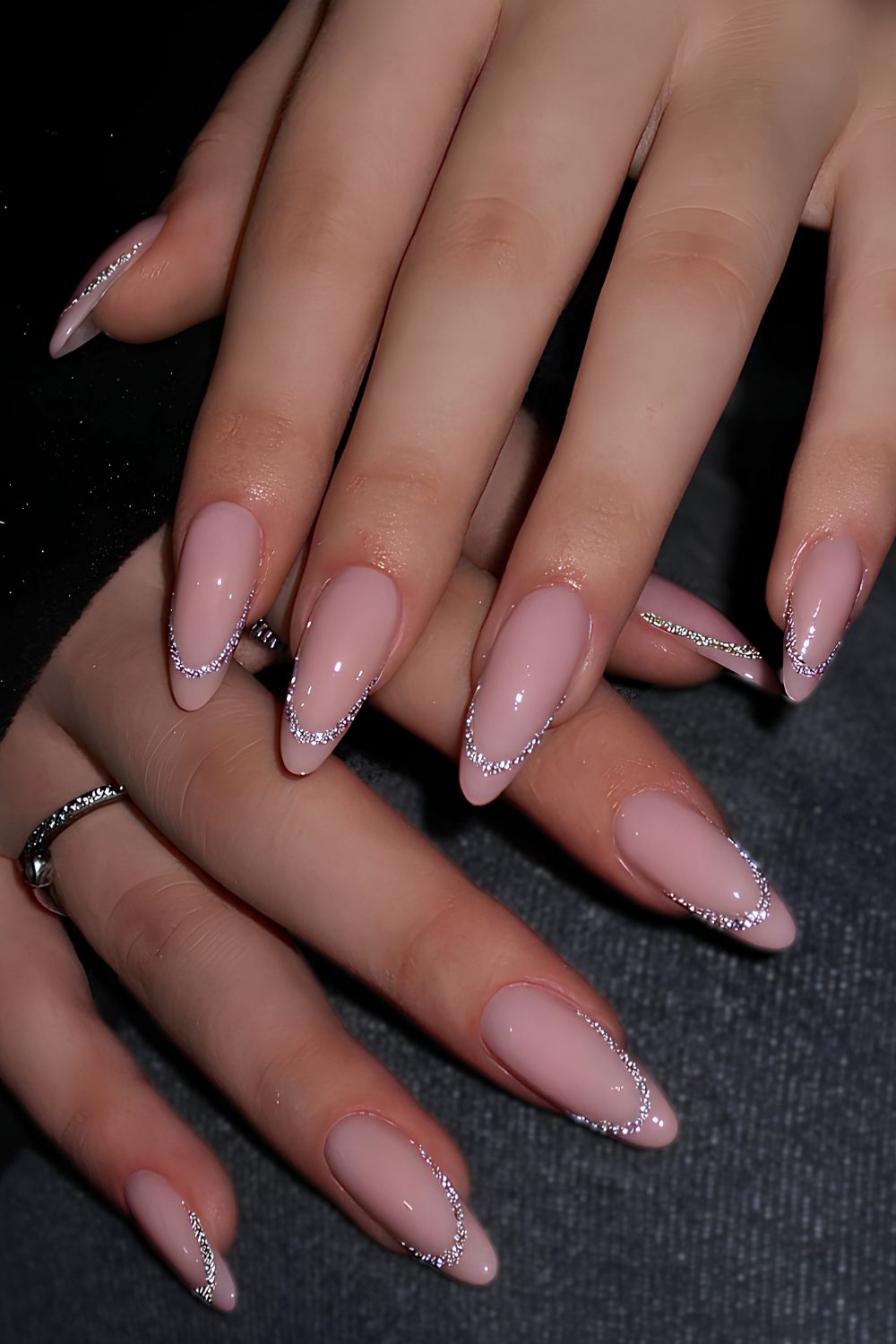 Silver glitter outine French manicure