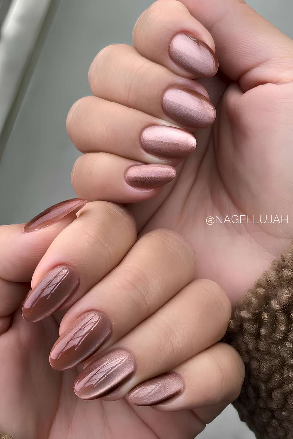 Warm brown cat eye nails