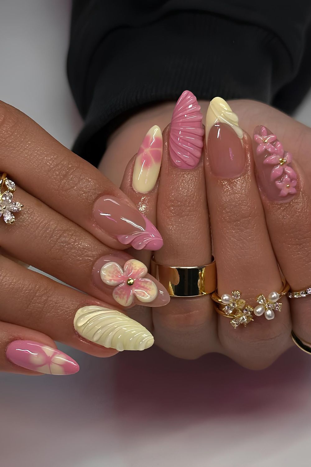 Yellow and pink 3D nails